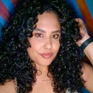 Meet your Posher, Giselle